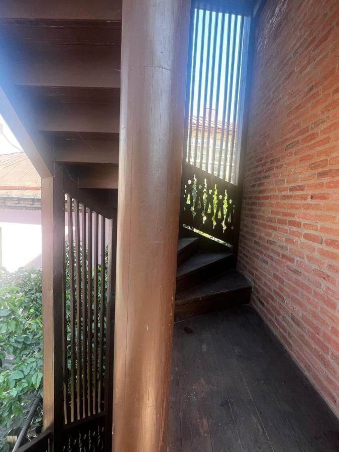 Appartement Chikhi à Tbilissi Extérieur photo